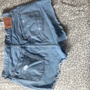 501 levis shorts brand new no tags